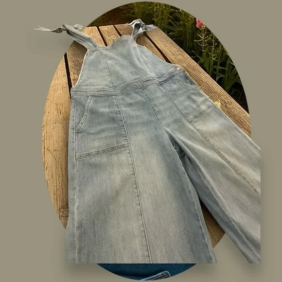 NY & Co Denim Wide Leg Overalls. NWT
SIZE: XL - Picture 8 of 13